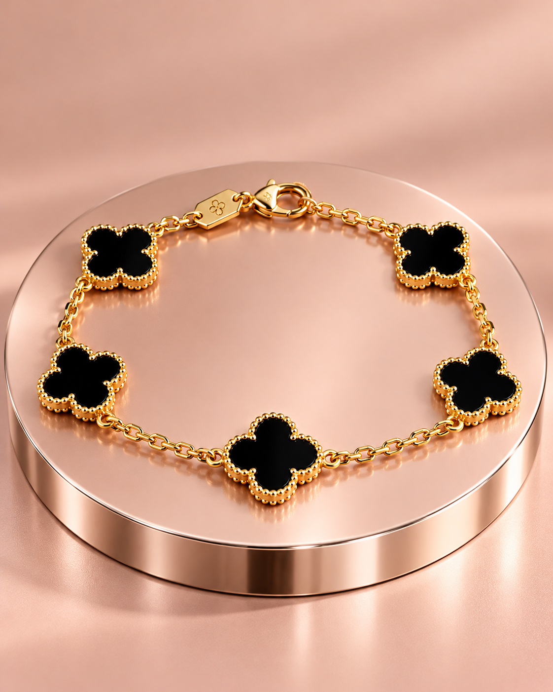 Luxe Van Cleef Bracelet